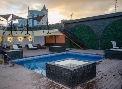 Best Western Plus Meridian Hotel