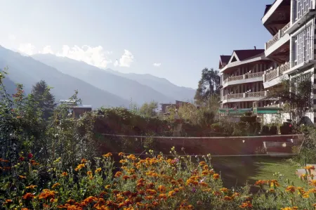 格拉西爾度假村