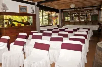 Mesón de Leyendas Breakfast & Downtown Hotels in Valle de Bravo