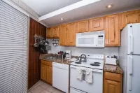 Sweetwater Lift Lodge Hotels in Park City
