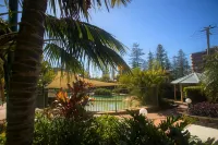 Town Beach Beachcomber Resort Hotels in Port Macquarie