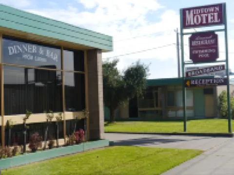 M Hotel Hôtels à : 