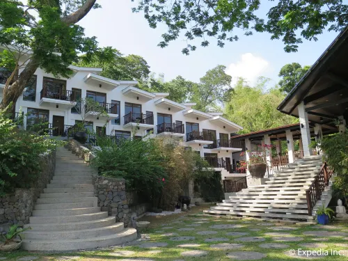 Aiyanar Beach and Dive Resort - Airport Shuttle