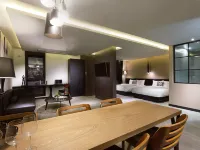 Hotel Sienna Hotels near Garam Library