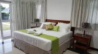 Bambous River Lodge