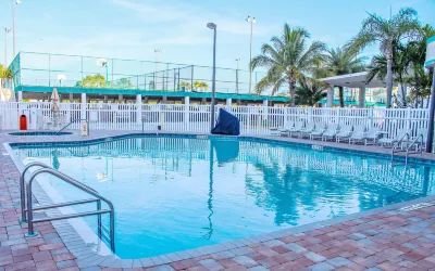 Discovery Beach Resort