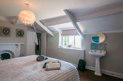 Double Room (Wray Valley Room)