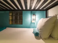 Wonderloft Hostel Kota Tua Hotels near Old Town