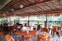 Sainamtok Resort Hotels in Khao Kho District