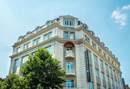 1. 트빌리시 챔버스..