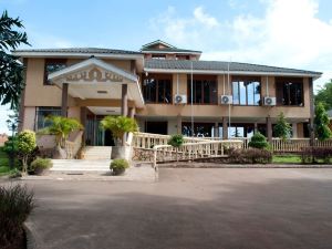 Kayegi Hotel Mbale