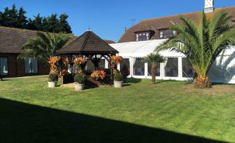 The Abbey Hotel and Conference Centre - Housity