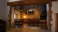 Masia Can Bachs Hotels in La Garriga