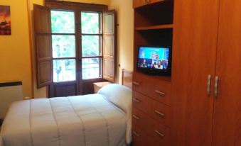 Studio in Salamanca, with Wonderful City View, Balcony and Wifi