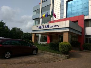 Hotel Neelam Executive