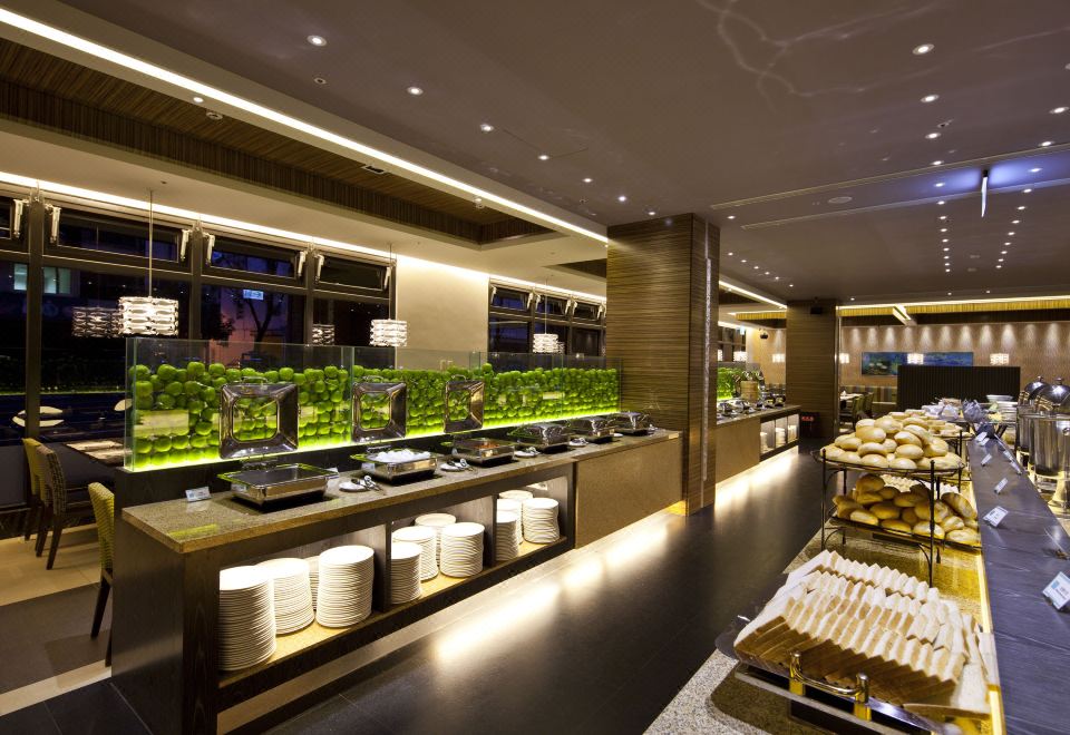 레이크쇼어 호텔 화롄의 로비 또는 공용 공간