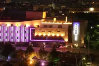 Dubai Villa Motel Các khách sạn gần Lile Park