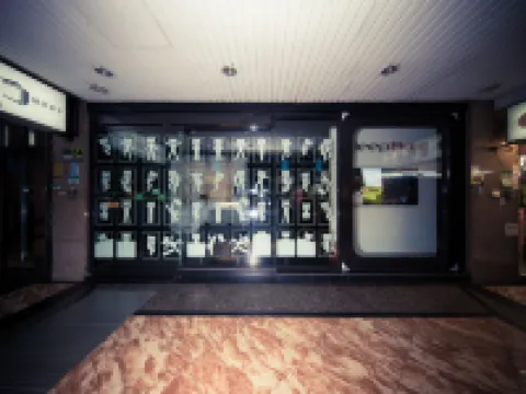 SleepBox Hotel Hotels near Huaxi Street Night Market