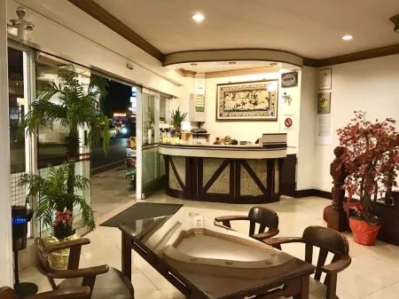 โรงแรมหมินเหริน