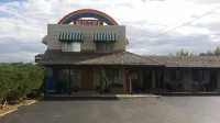 Rainbow Motel