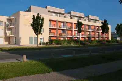 Kosy Appart'Hôtels - Campus Del Sol Esplanade