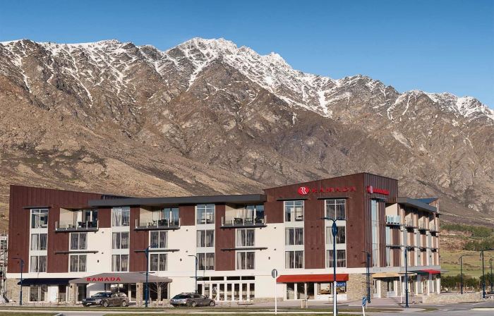 Ramada Suites by Wyndham Queenstown Remarkables Park