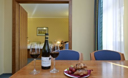 Hotel Unicornis - Housity