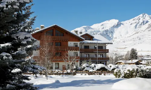 Montana Lodge & Spa, by R Collection Hotels
