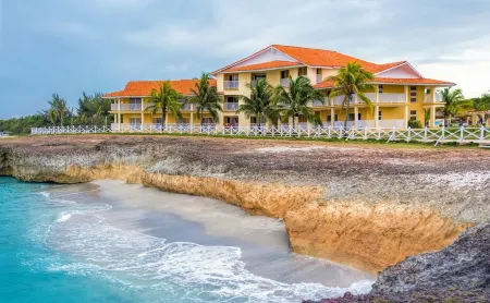 Naviti Varadero Resort Отели рядом с достопримечательностью «Cueva de Ambrosio»