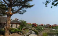 Lilawalai Resort Hotels near PTT Gas Station