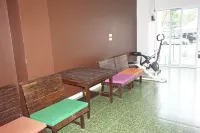 R2 Apartment Service