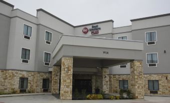 Best Western Plus Waller Hotel