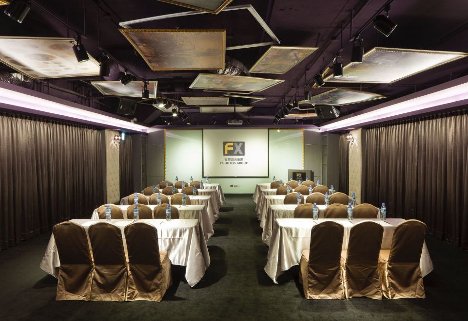 2. FX 호텔 타이..