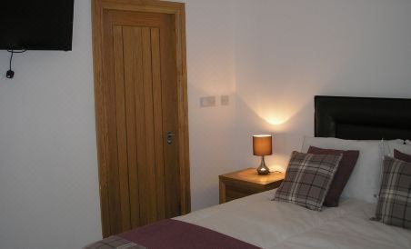 Baron House Bed & Breakfast - Housity