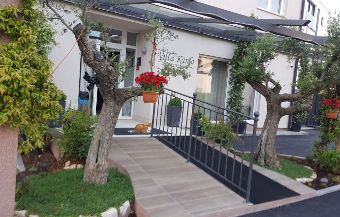 Residence Villa Karda