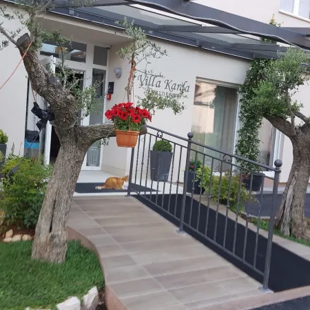Residence Villa Karda