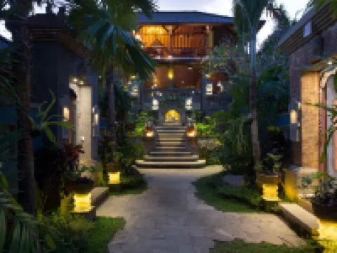 Dwaraka the Royal Villas Hotels near Ubud