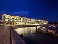 Altis Belem Hotel & Spa, a Member of Design Hotels Hotel dekat Monument to the Discoveries