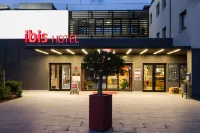 Hotel Ibis Lisboa Sintra Отели в г. Tapada de Vale de Lobos