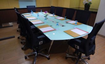 2. Hotel Ro..