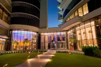 Majestic Arjaan by Rotana Hotels in Al-Muharraq