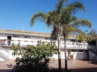 Econo Lodge Rivervale Hotels in Ривервейл