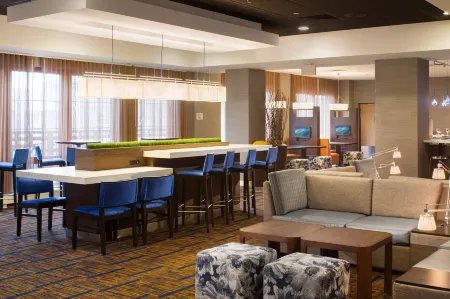 Courtyard Providence Downtown Отели рядом с достопримечательностью «Парк Роджер Уильямс»