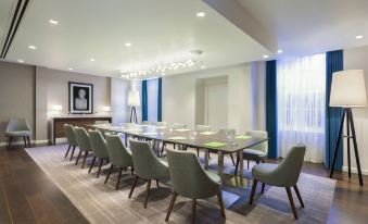 Courtyard by Marriott Edinburgh