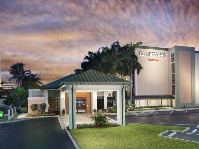 Courtyard Fort Lauderdale East/Lauderdale-by-The-Sea