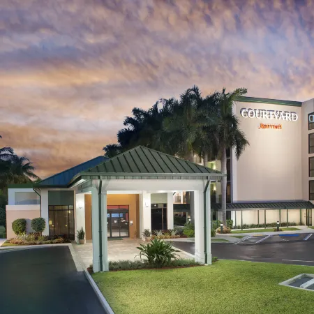 Courtyard Fort Lauderdale East/Lauderdale-by-The-Sea