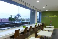One la Paz - breakfast