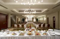 Fairfield Inn & Suites Montreal Airport Отели в г. Дорваль