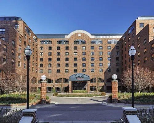 Graduate by Hilton Minneapolis Hotels near Williams Arena