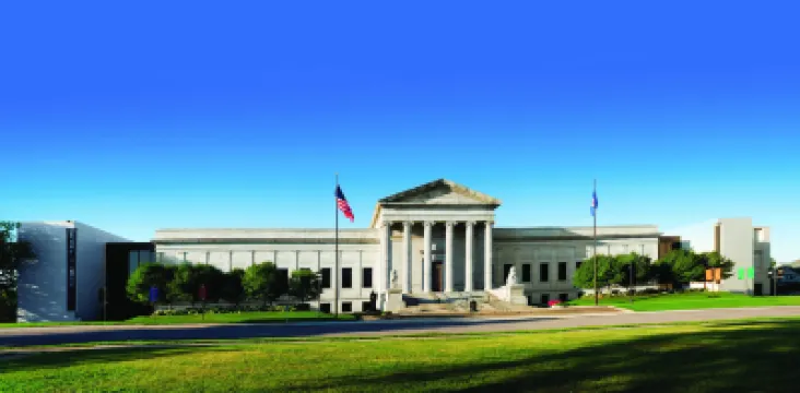 布盧明頓西智選假日套房酒店 酒店